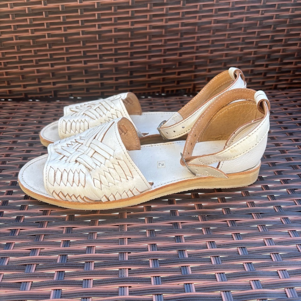 Artesanias Huarache Sandals Womens 10 White Woven Leather Ankle Strap Mexico - Picture 2 of 10